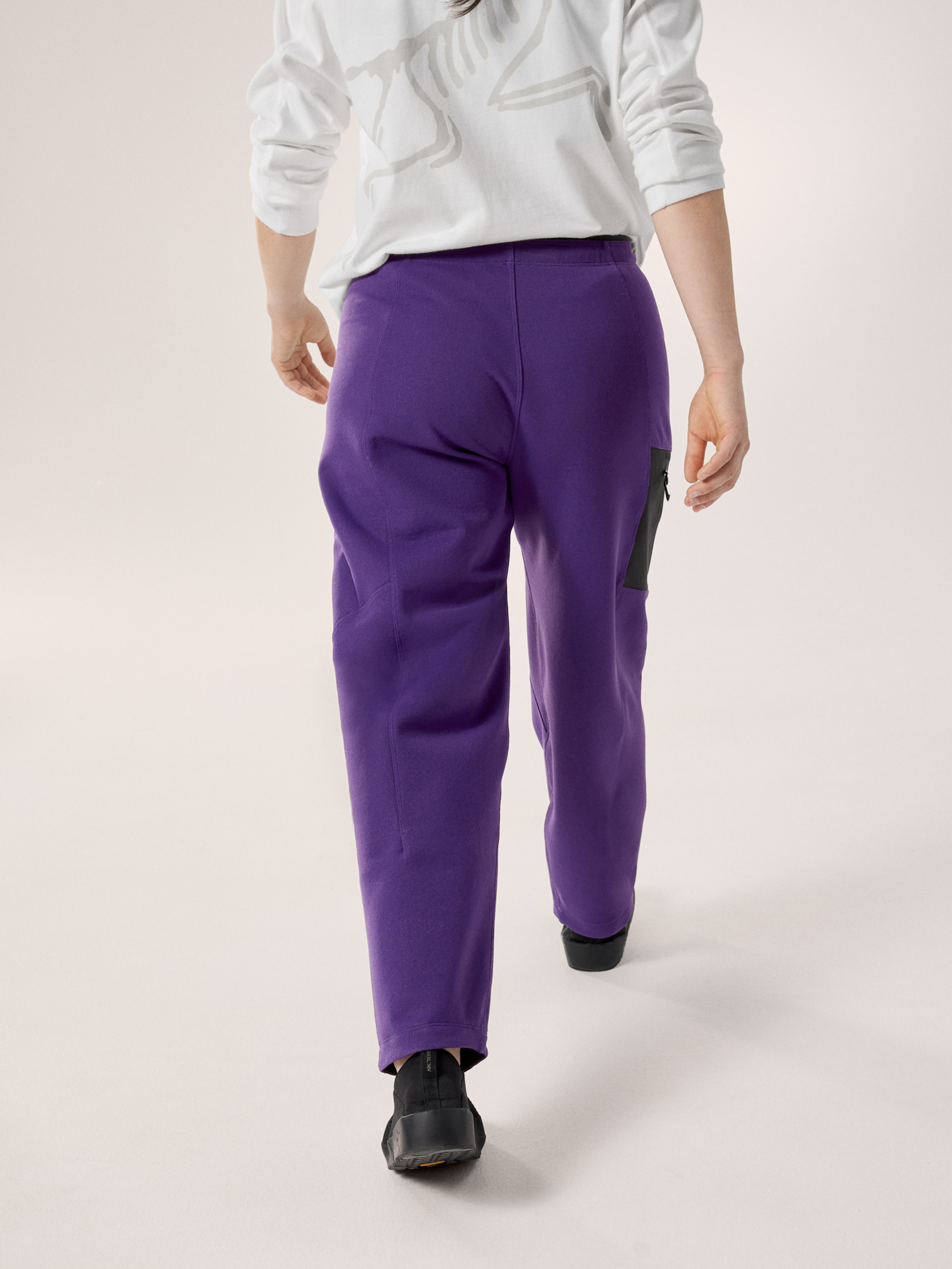 Aestas Jogger Women's