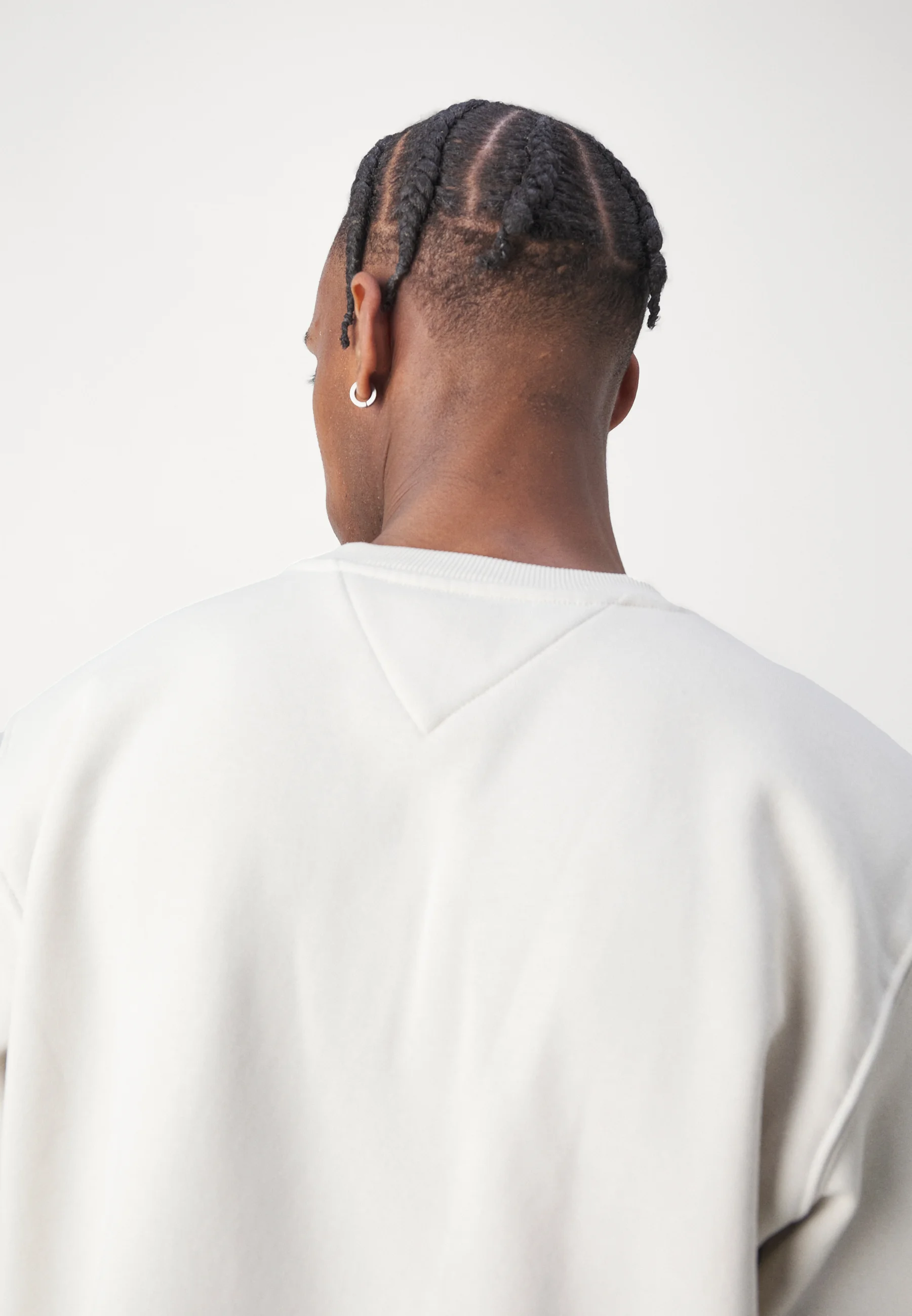 Basic Unisex Sweatshirt