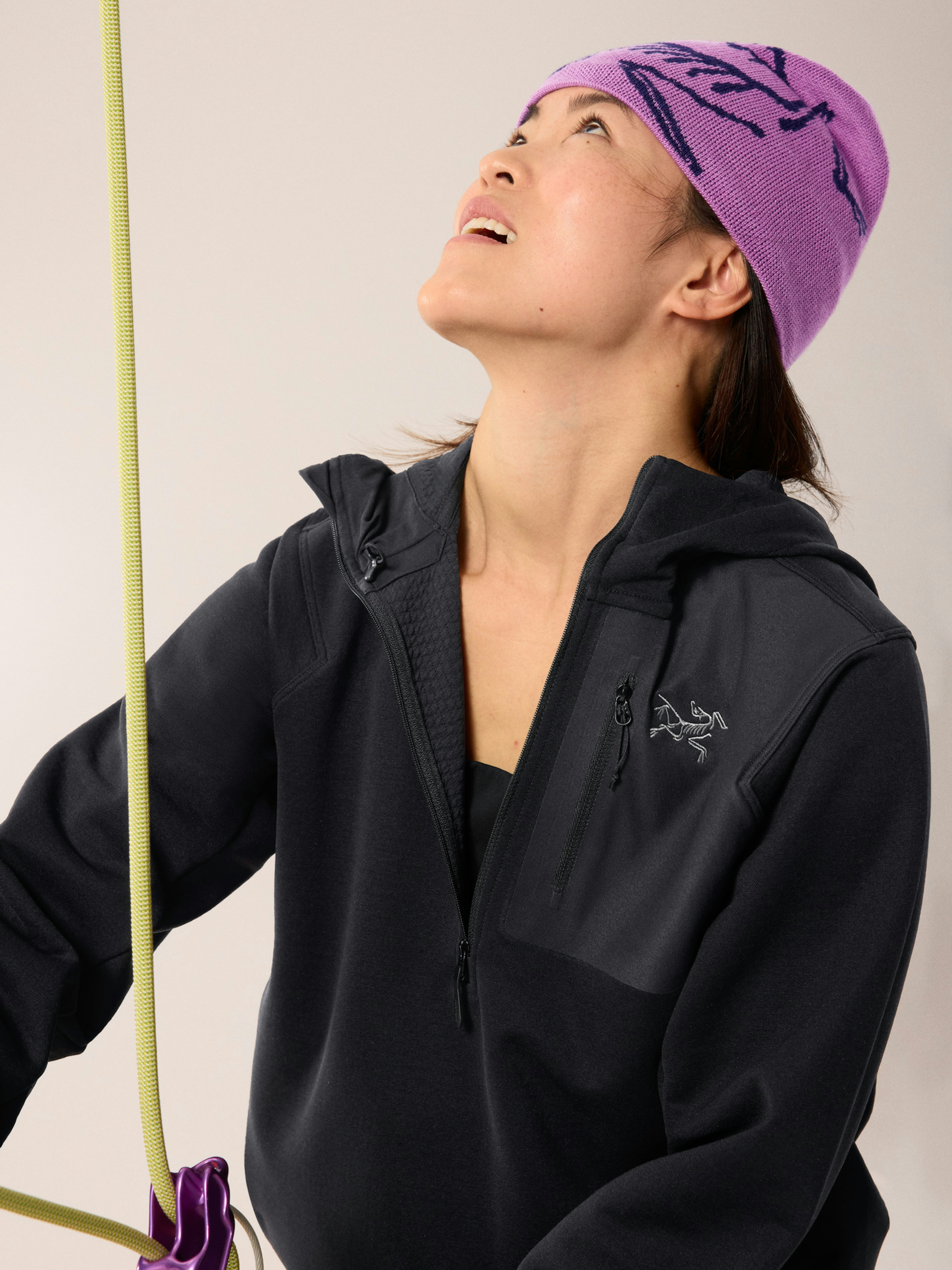 Aestas Pullover Hoody Women's