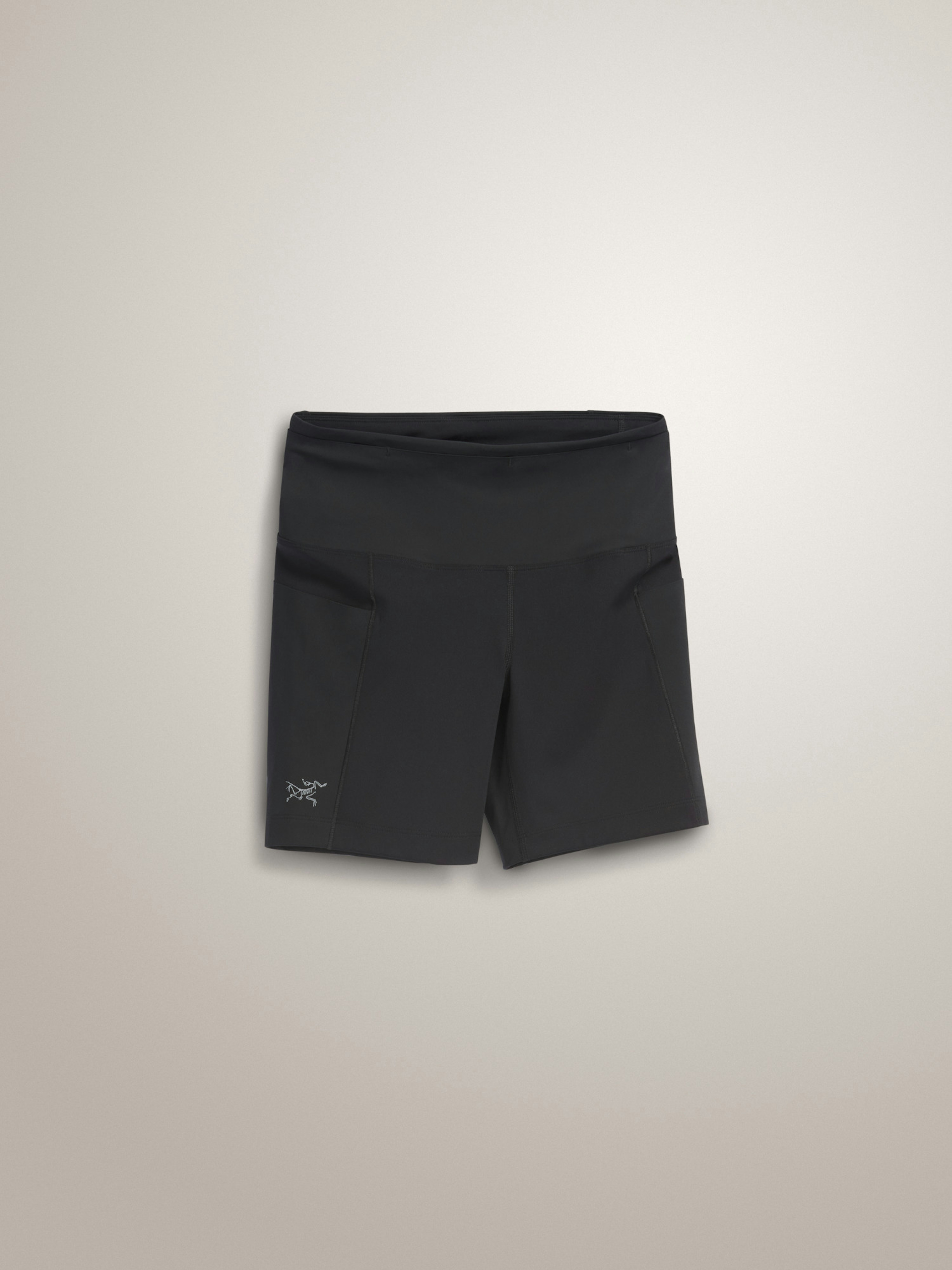 Essent High-Rise Utility Short 6