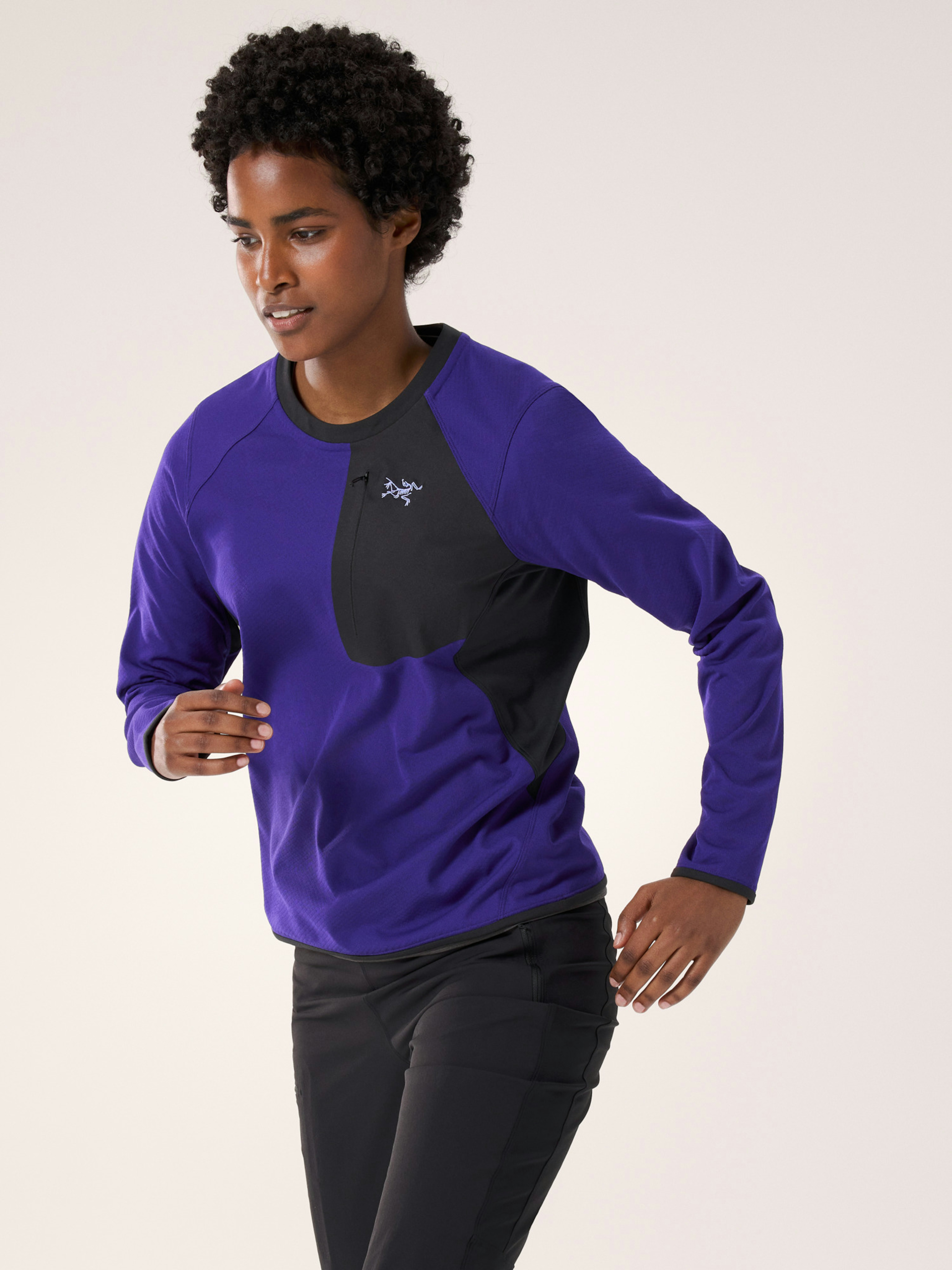 Delta Crew Neck Pullover Women's