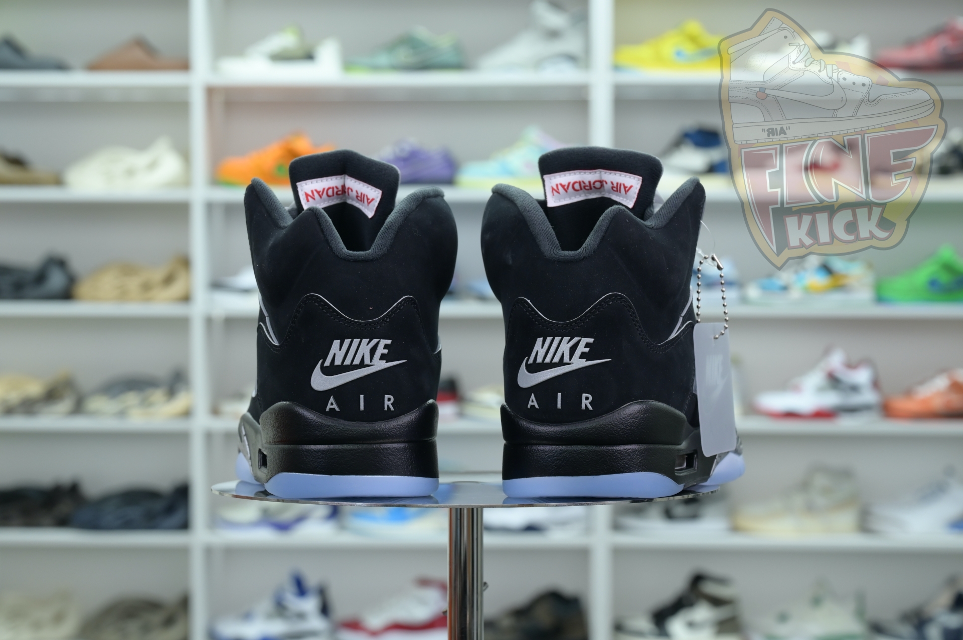 “BLACK METALLIC REIMAGINED”SNEAKERS