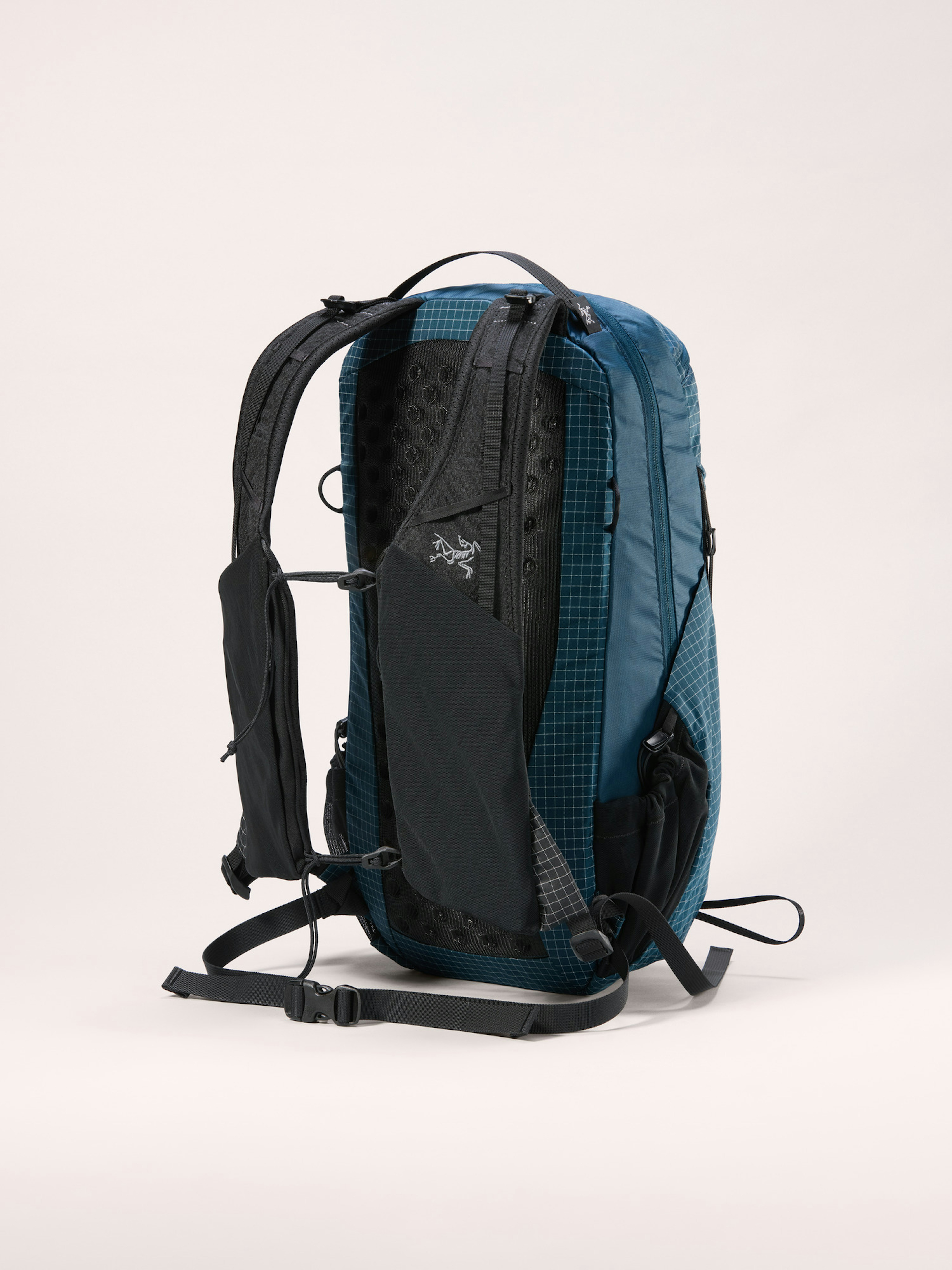 Aerios 18 Backpack