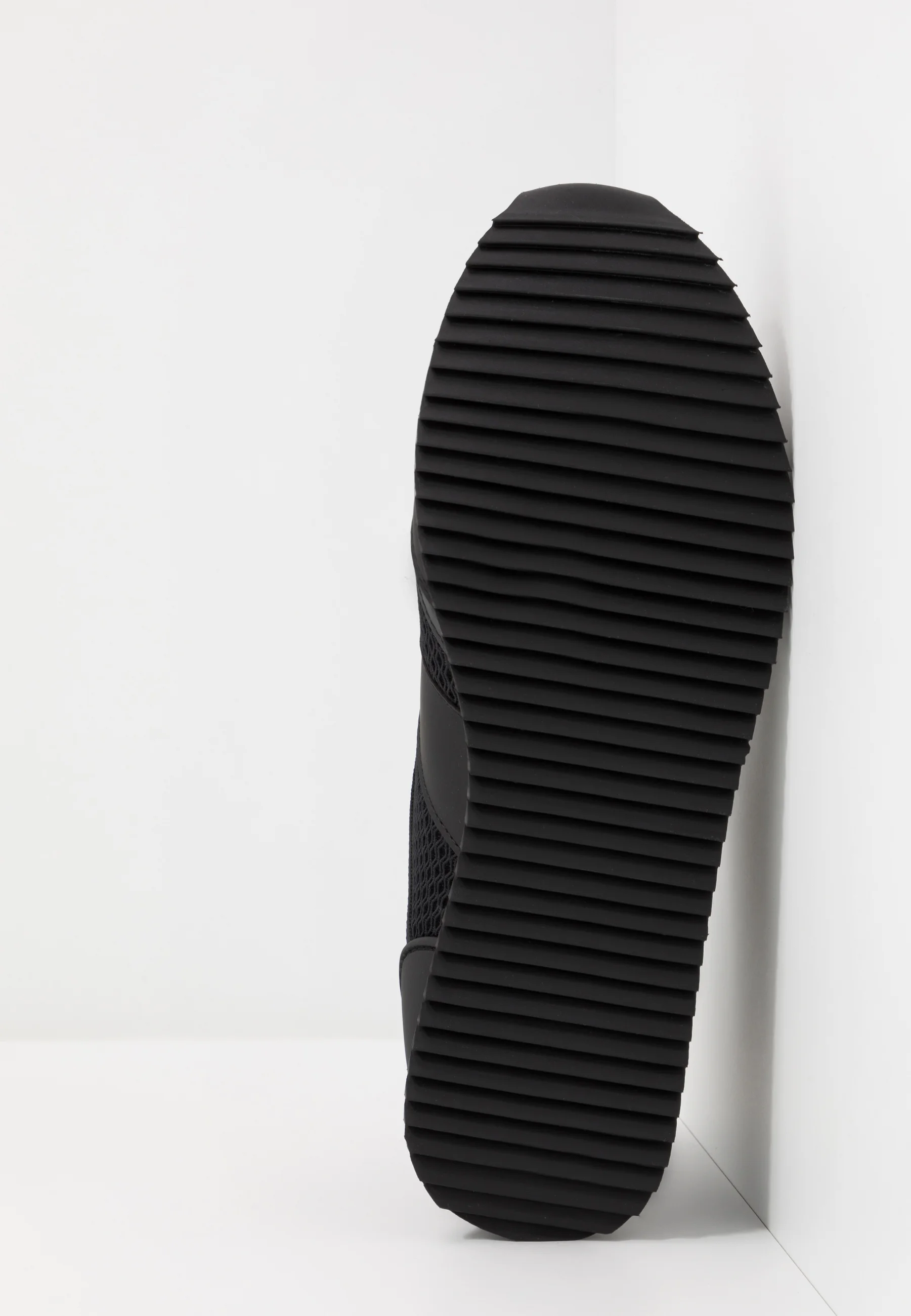 Unisex Mesh Running Shoes