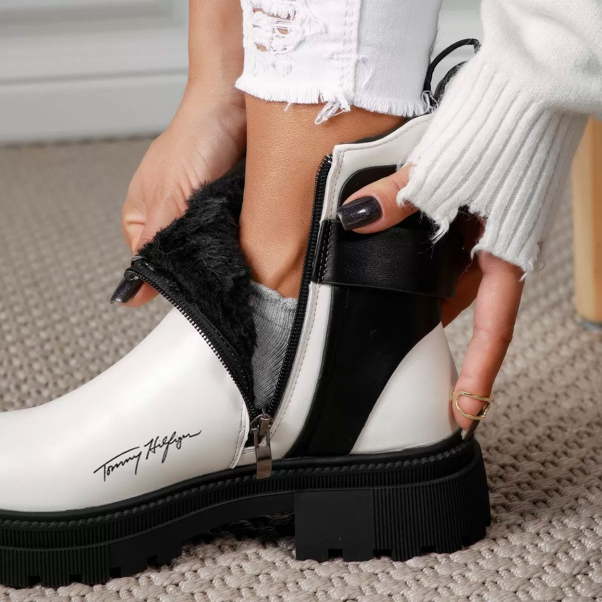 2023 Zimowe wodoodporne buty damskie ze skóry i aksamitu