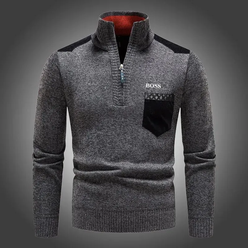 Suéter grosso masculino com gola alta