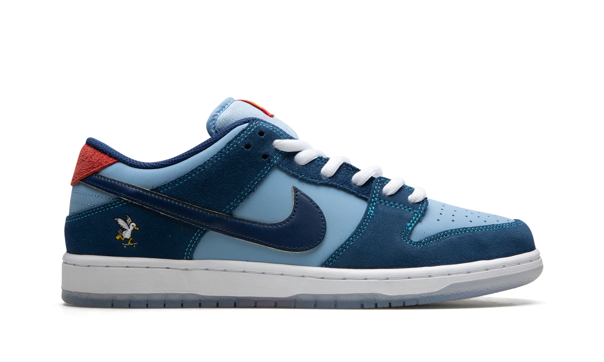 SB Dunk Low PRM 