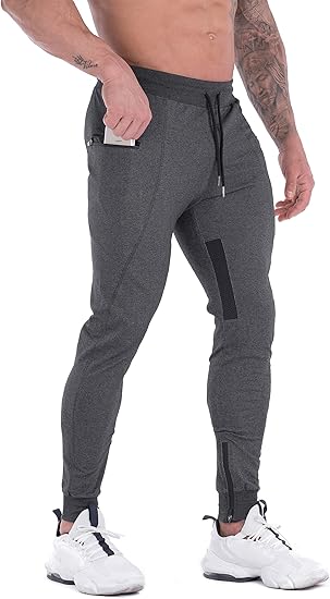Men's athletic jogging pants, slim fit, suitable for fitness training, featuring mesh panels on the thighs and zippered pockets.