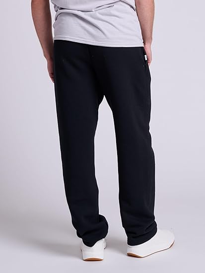 Men's fleece sweatpants, straight-leg style, with pockets, moisture-wicking.