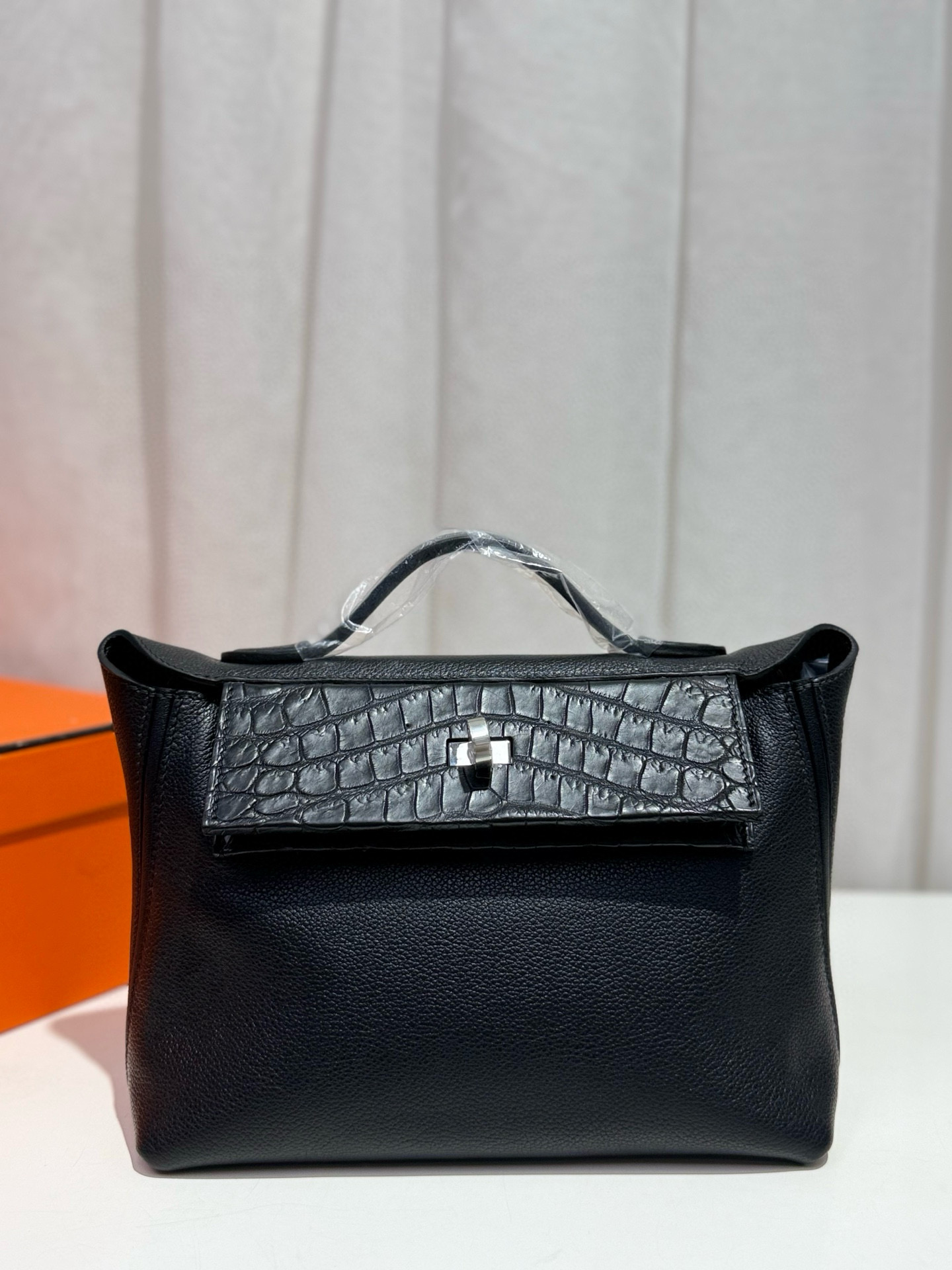Crocodile leather patchwork cowhide 2424 Black - Artisantouchss