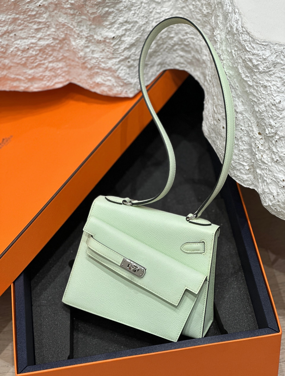 Double-sided Kelly Bubble Green Epsom Leather - Artisantouchss