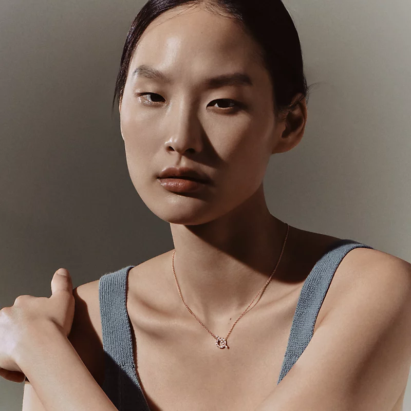 Finesse pendant - Artisantouchss