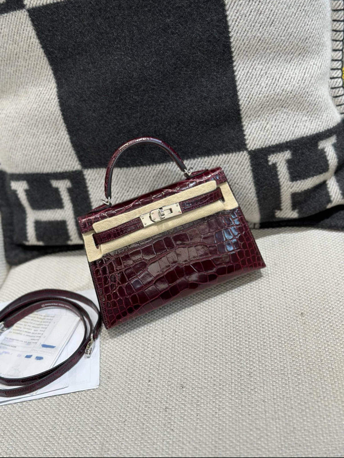 Kelly mini 20 Bordeaux red matte silver buckle  crocodile leather Custom - Artisantouchss