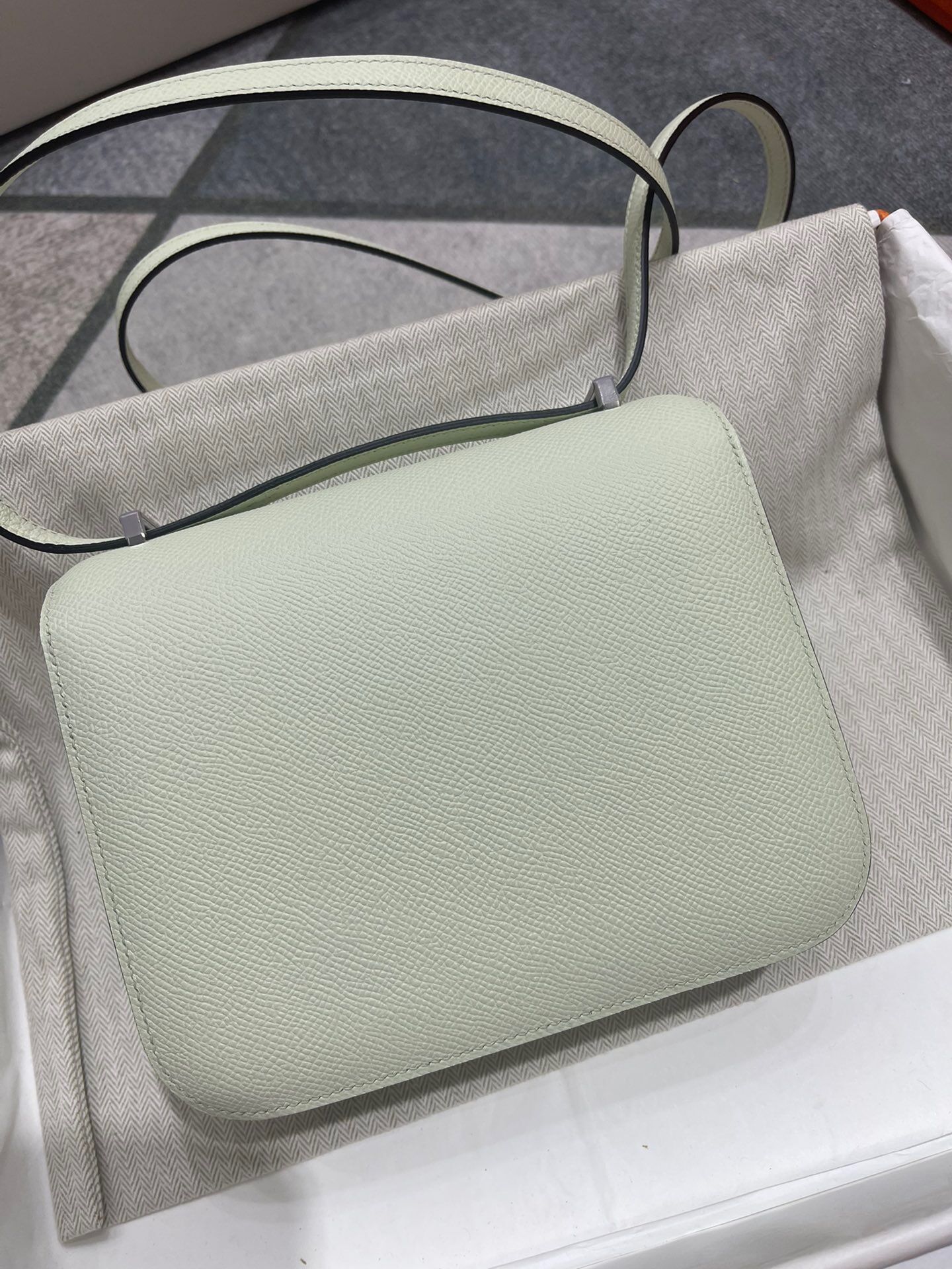 Constance Mini 19-24 - Artisantouchss