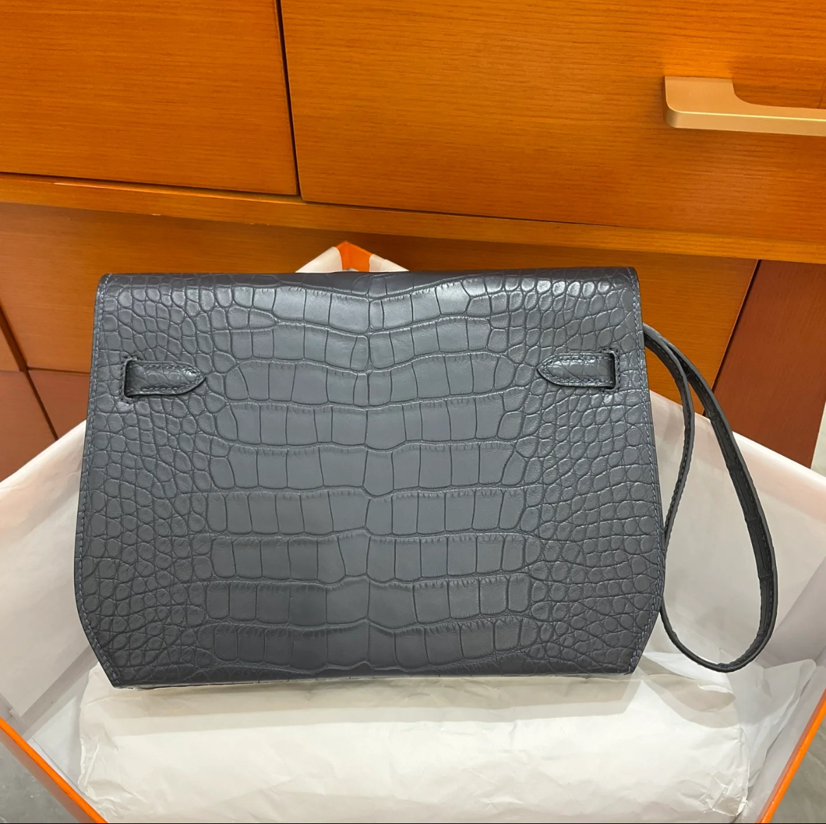 Kelly Depeches 25 American crocodile leather  ♦️Graphite Gray - Artisantouchss