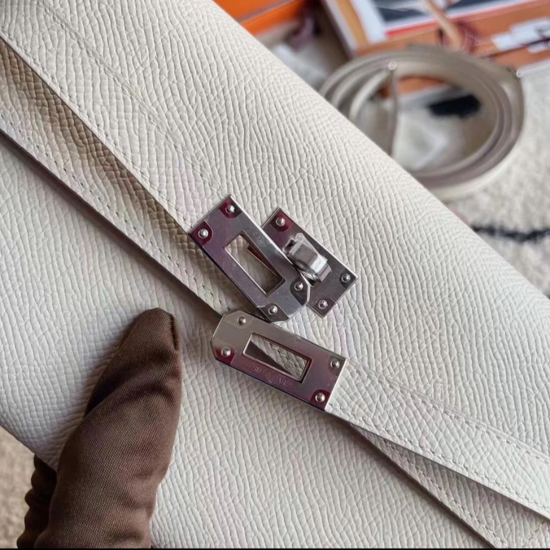 Kelly wallet Custom-made - Artisantouchss