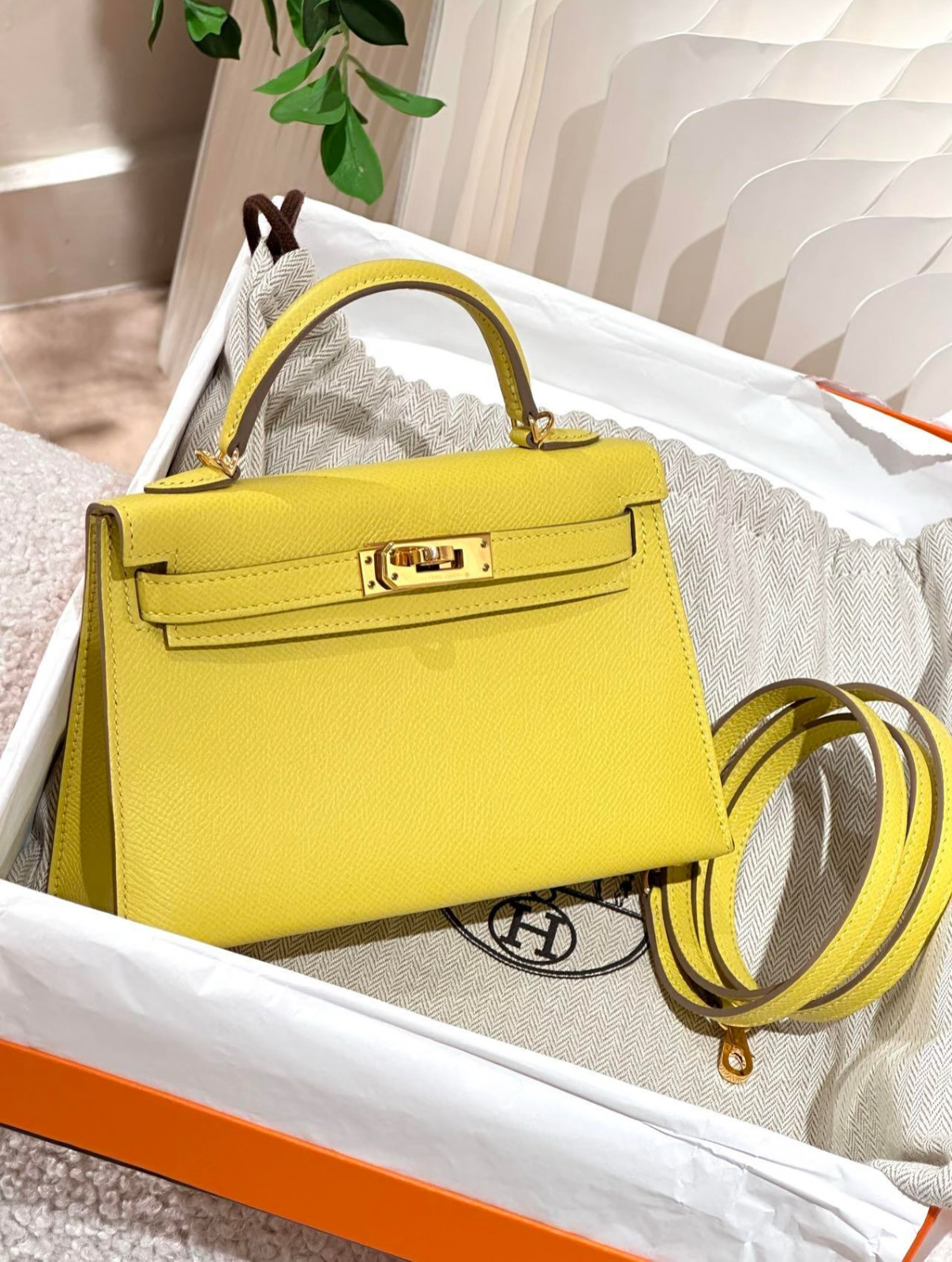 Kelly Mini 19 Candy Yellow Gold buckle EPSOM Custom - Artisantouchss