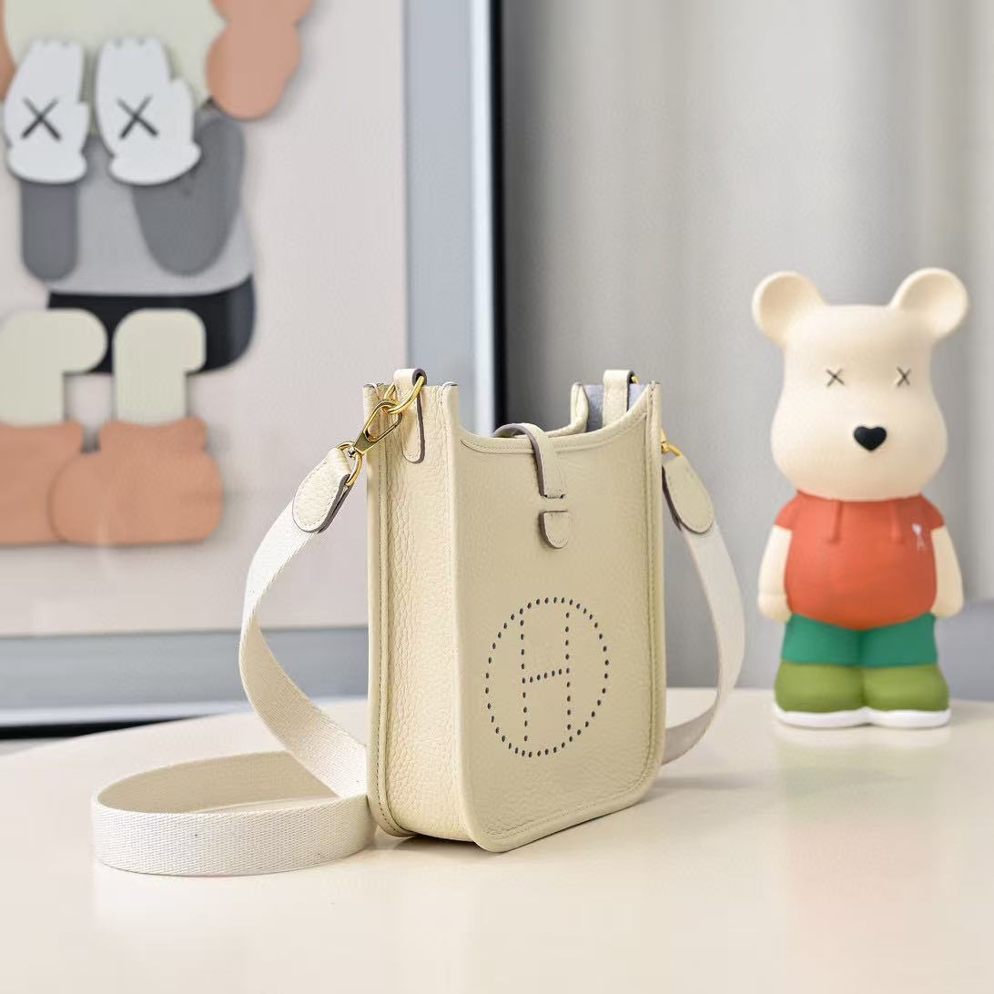 Evelyn 16-29 Custom-made - Artisantouchss