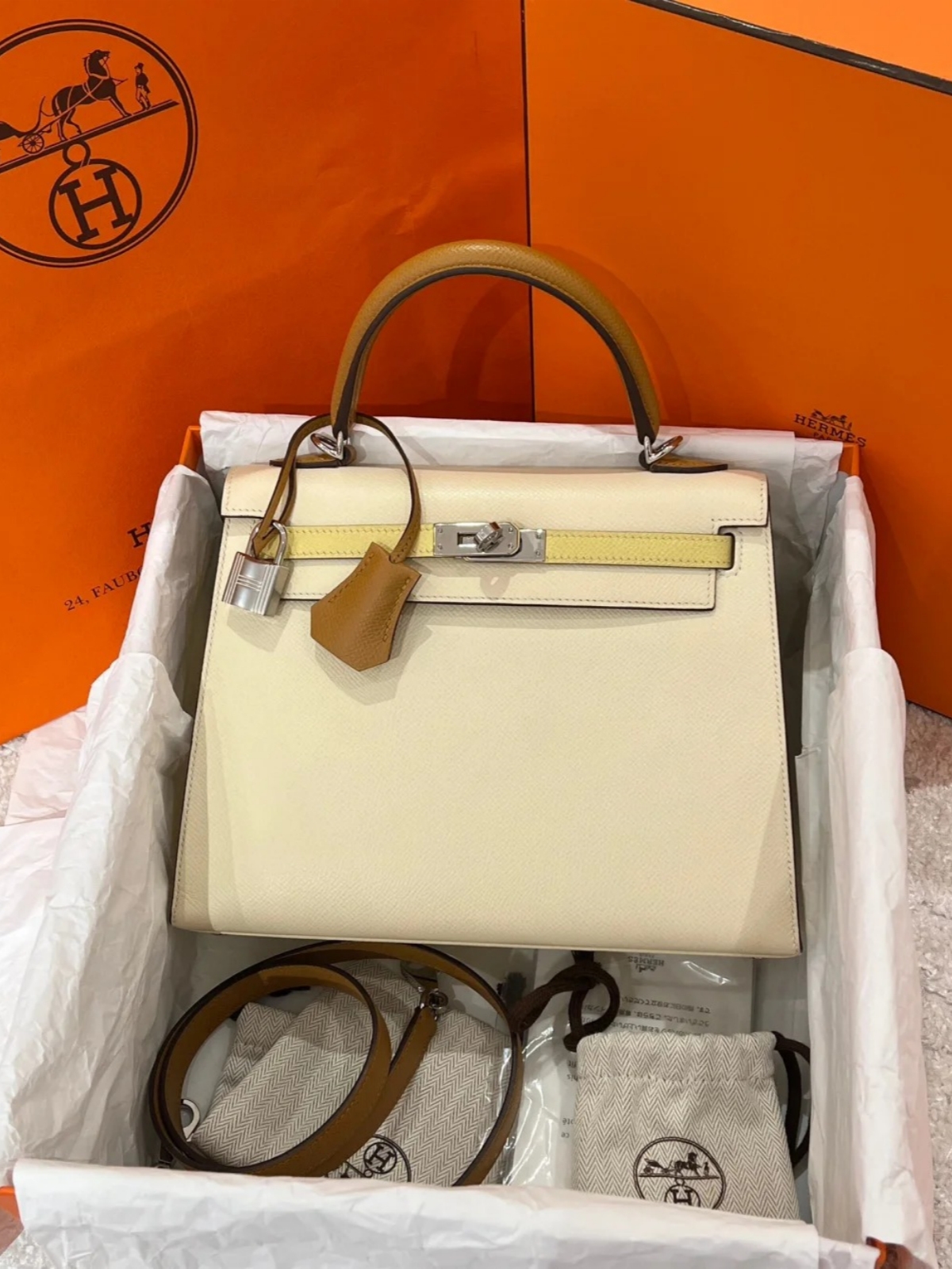 Kelly 25-28 custom calfskin - Artisantouchss