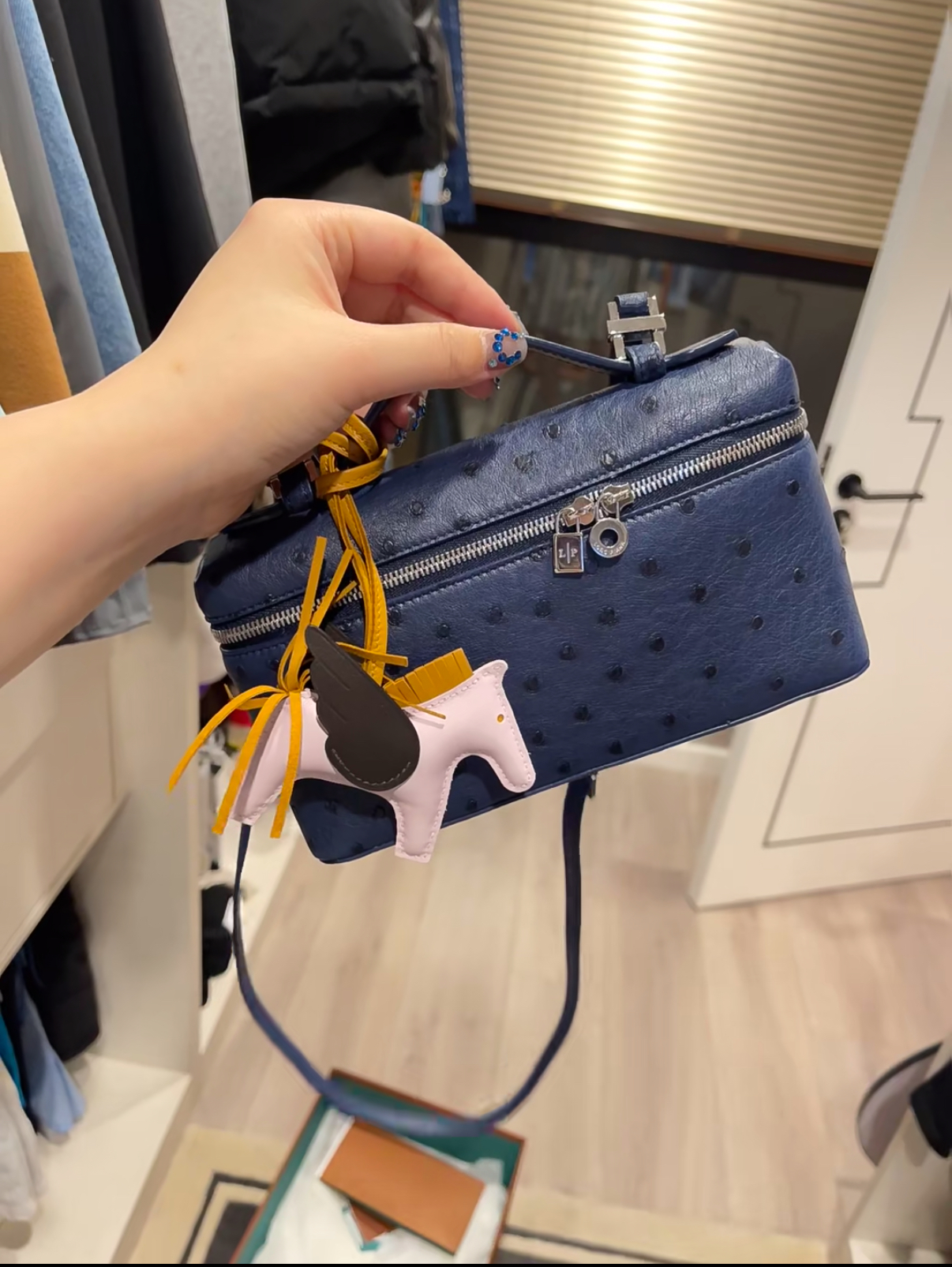 Loro piana 19 Ostrich leather - Artisantouchss