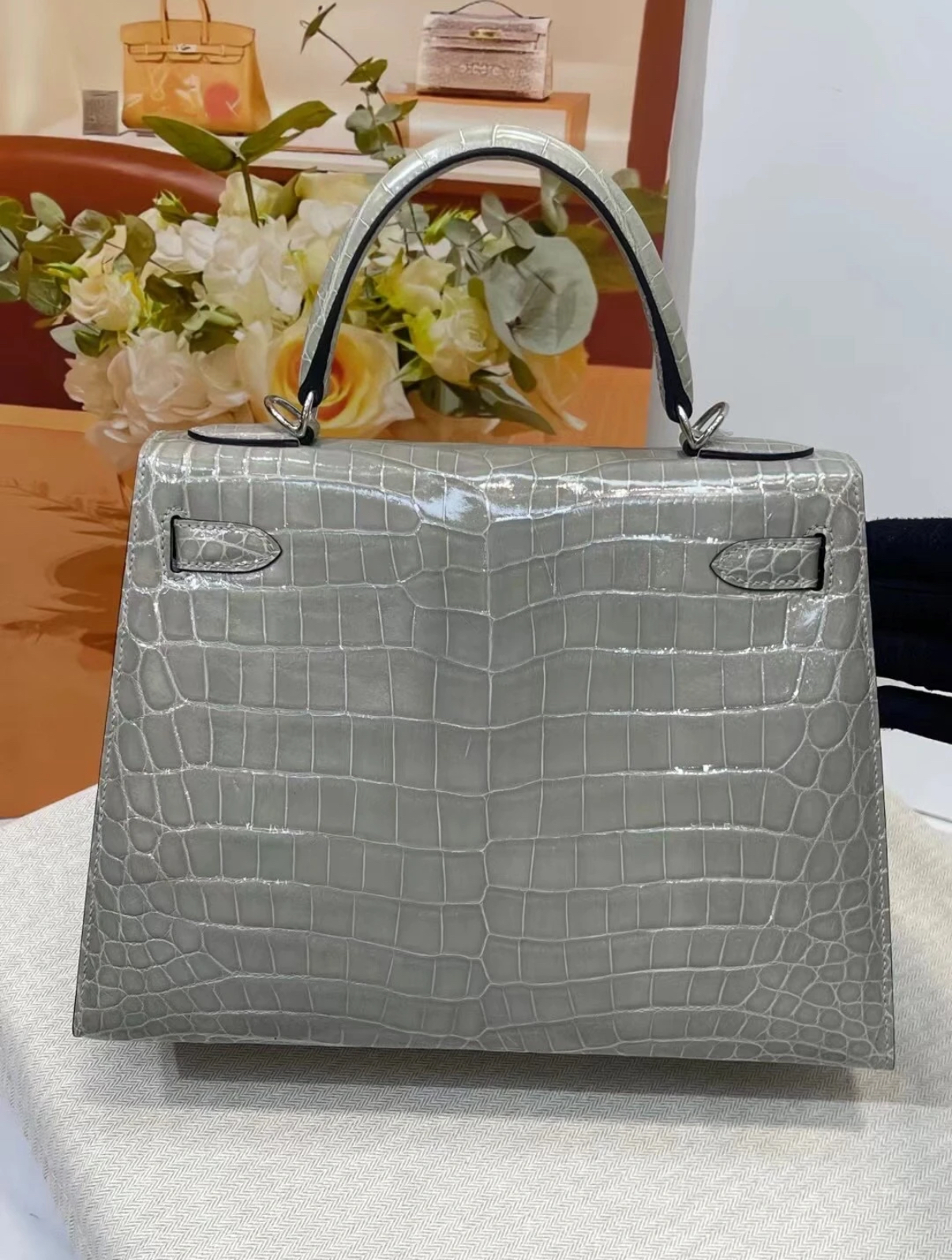 Kelly 25-28 Glacier Grey Crocodile - Artisantouchss