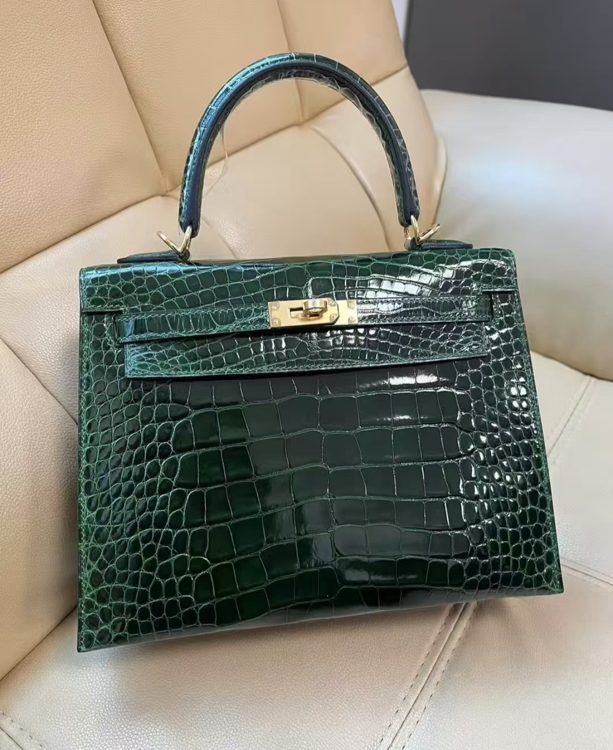 Kelly 25 gold buckle American crocodile shiny emerald green custom - Artisantouchss
