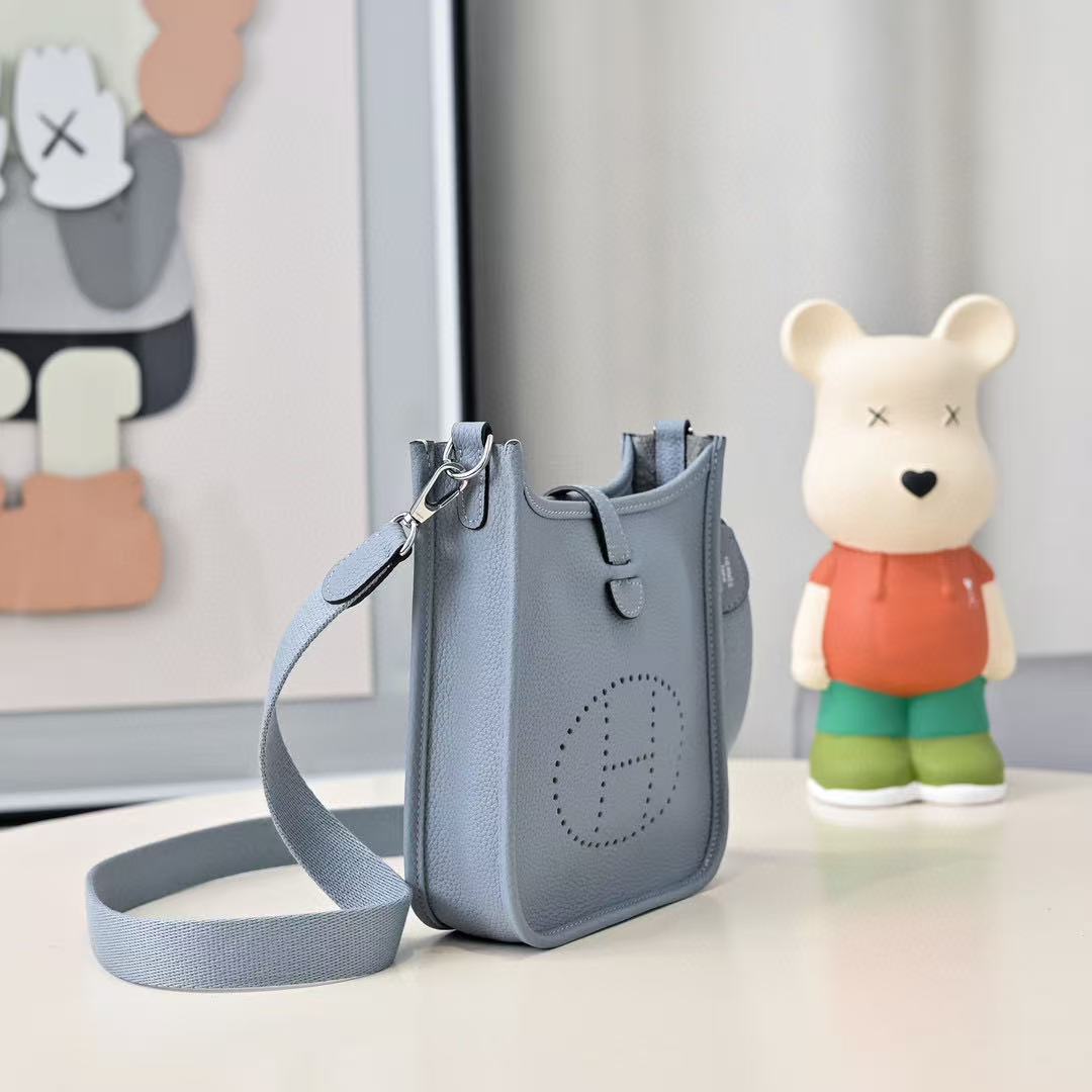 Evelyn 16-29 Custom-made - Artisantouchss