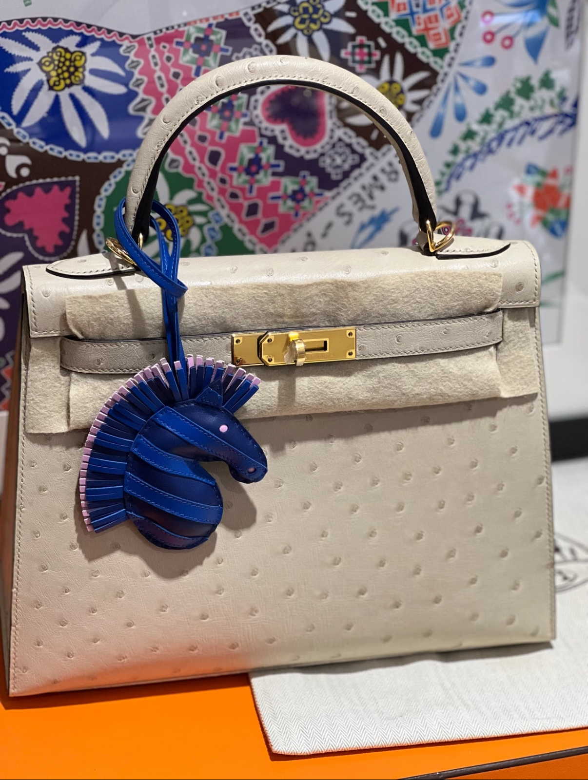 Kelly 25-28 Beige Ostrich Leather Gold Buckle Custom - Artisantouchss