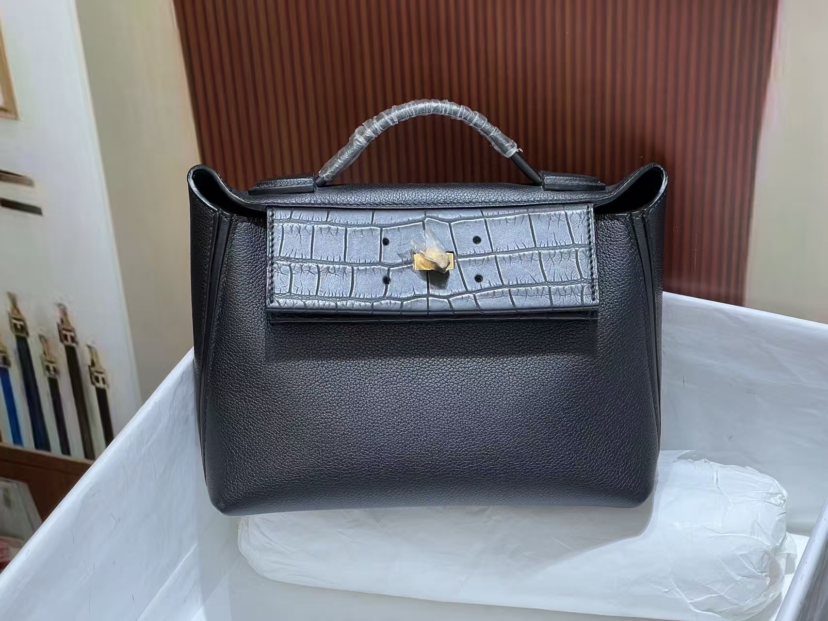 Crocodile leather patchwork cowhide 2424 Black gold buckle - Artisantouchss