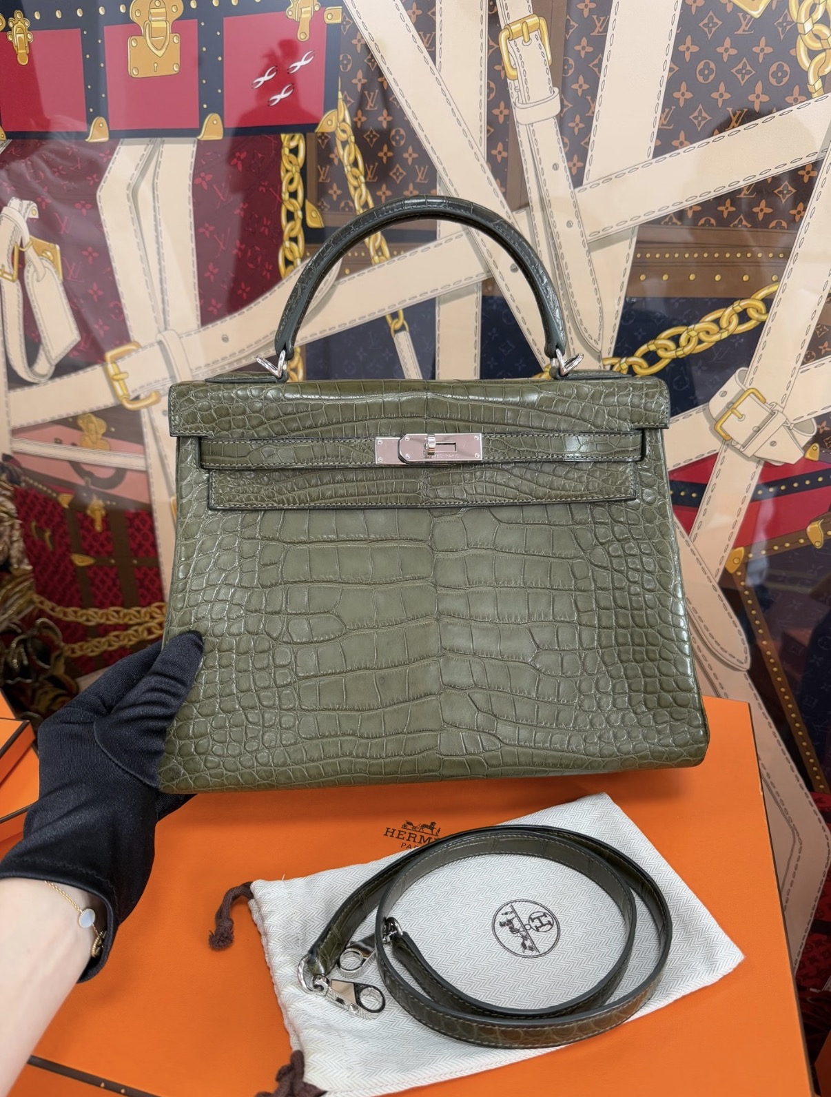 Kelly 28-32 Olive Green Silver Buckle Custom - Artisantouchss