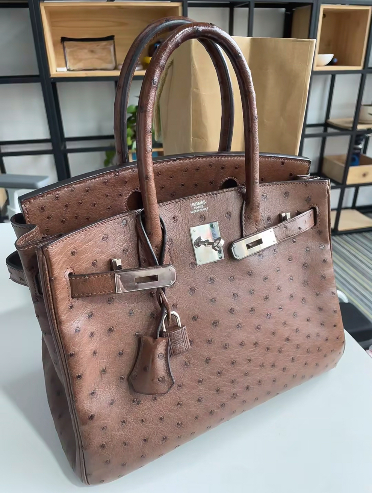 Birkin 25-35 silver chocolate color custom Ostrich leather - Artisantouchss