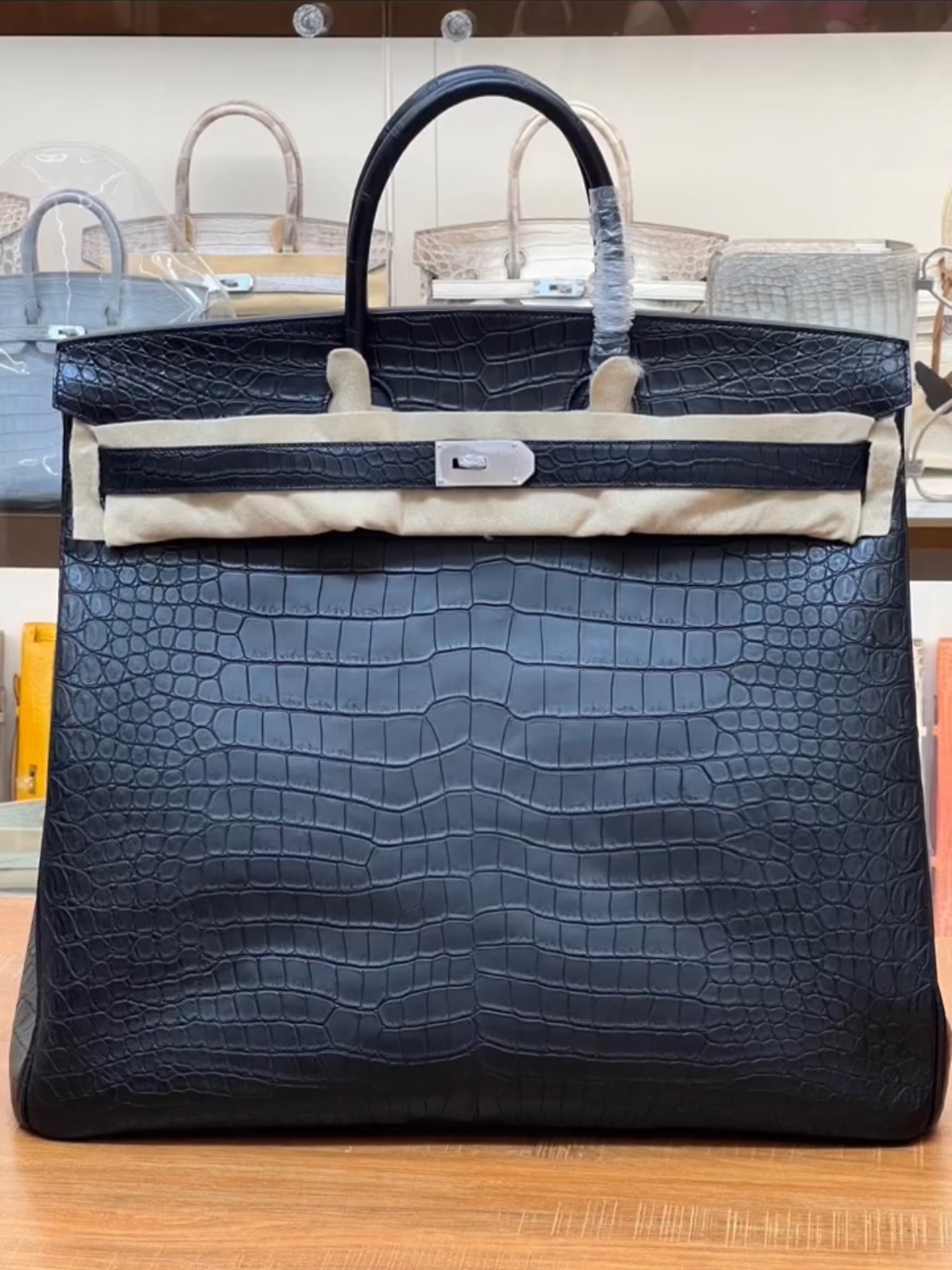 Hac 40-50 Black matte crocodile leather custom - Artisantouchss