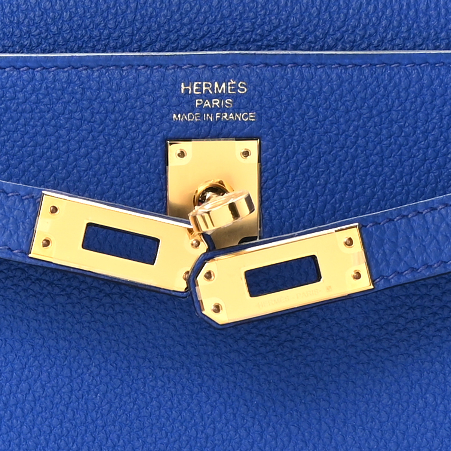 Togo Kelly Retourne 25 Bleu Royal