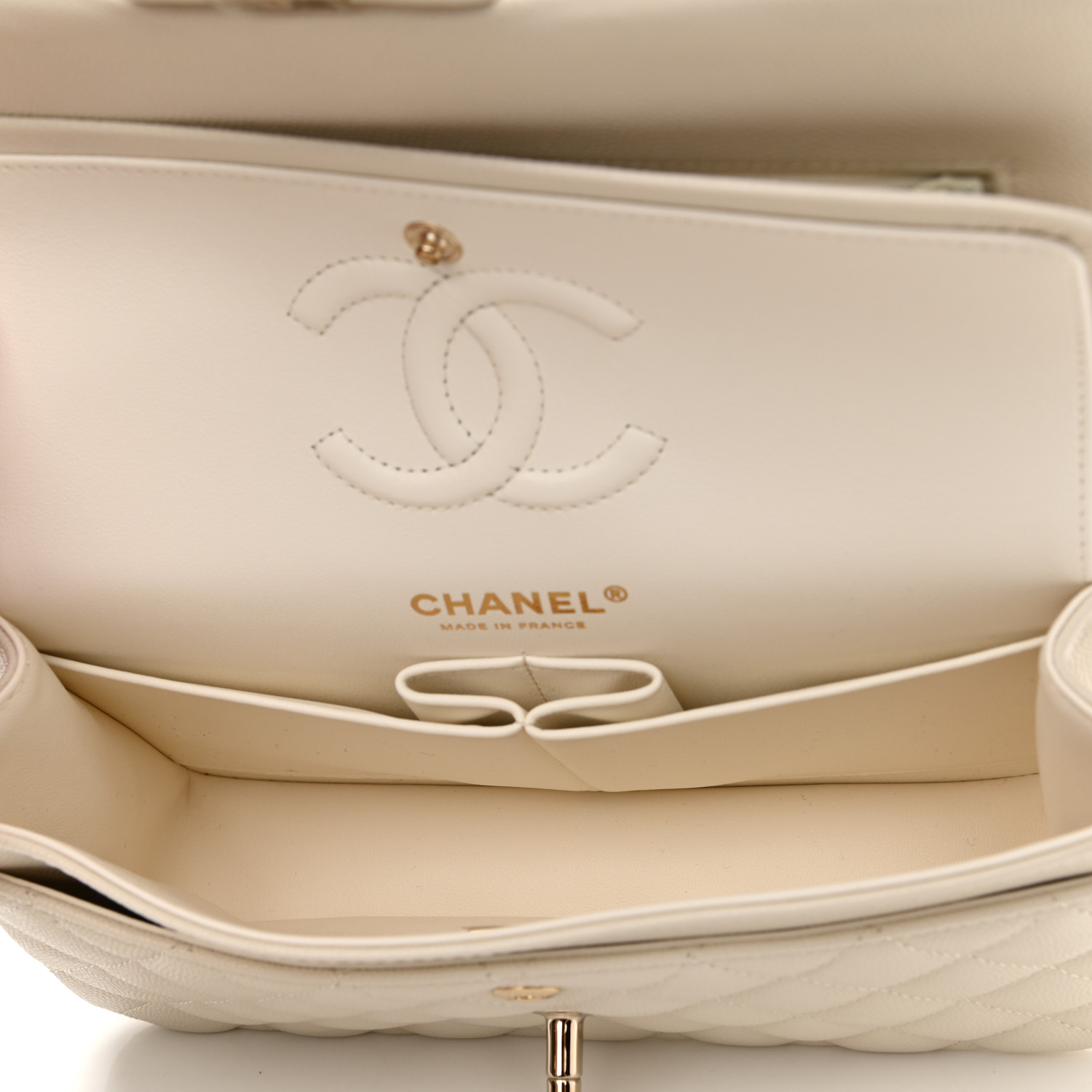 Caviar quilted Medium Double clamshell off-white