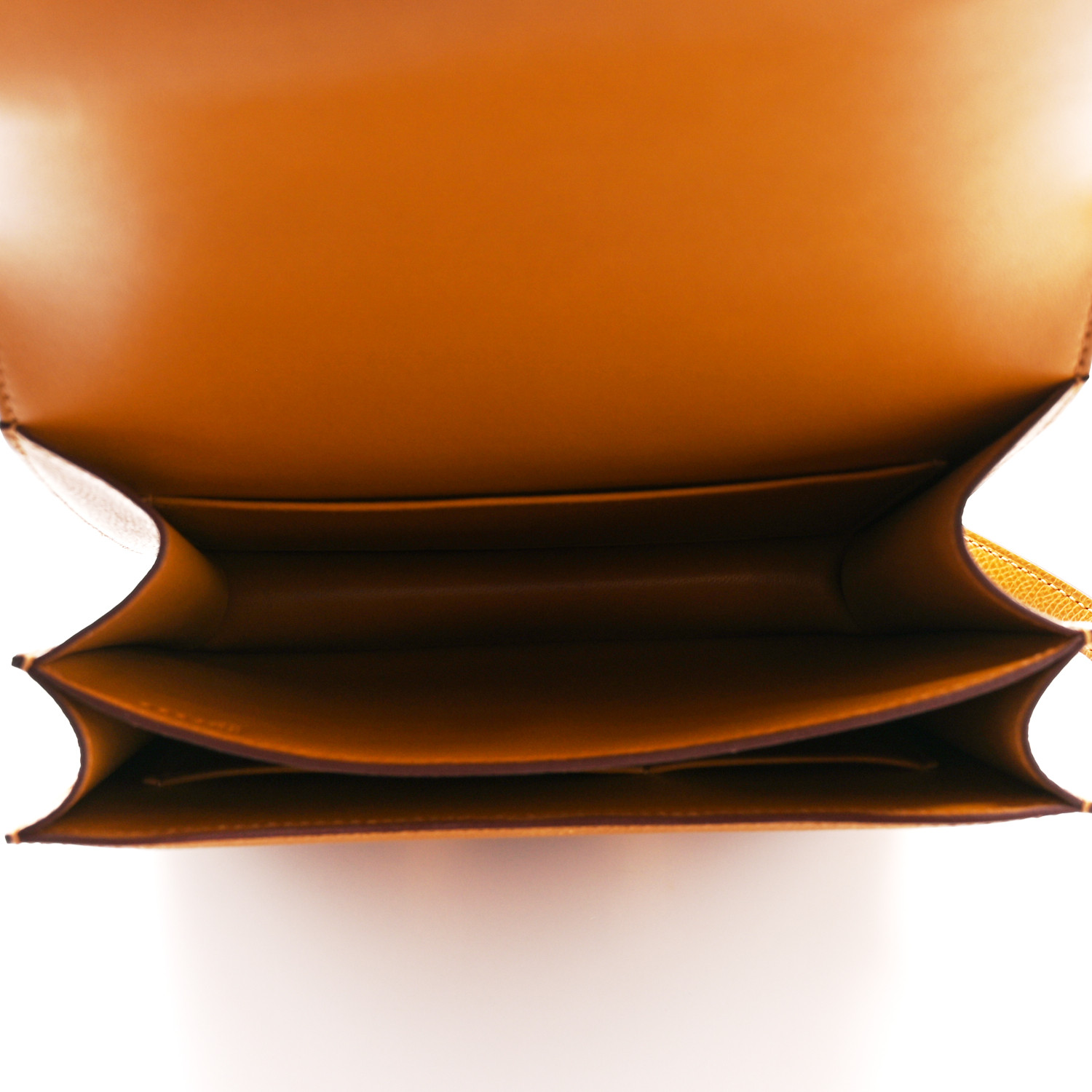 Epsom Constance 18 Sesame