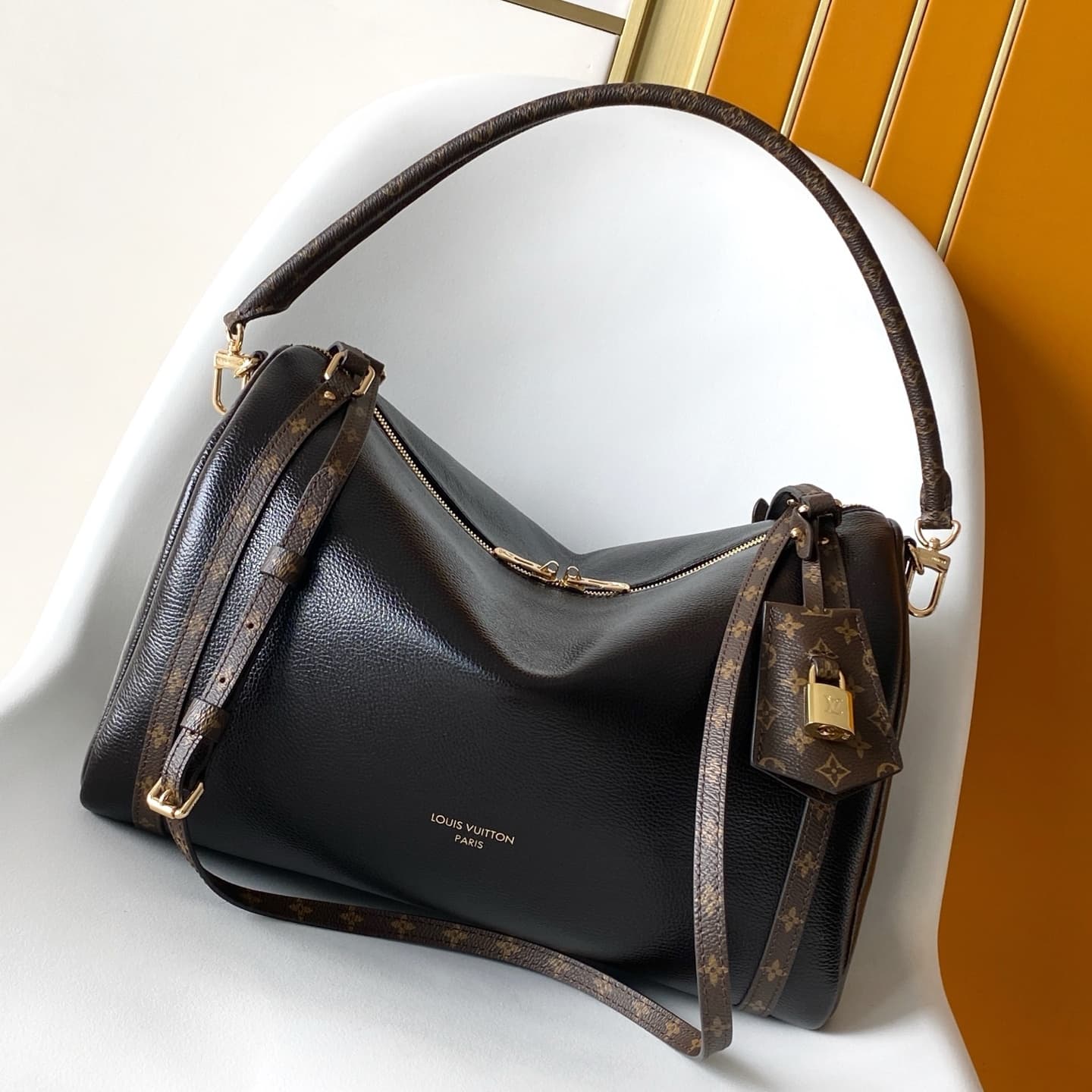 LOUIS VUITTON'S NEW BAG-EXPRESS MM