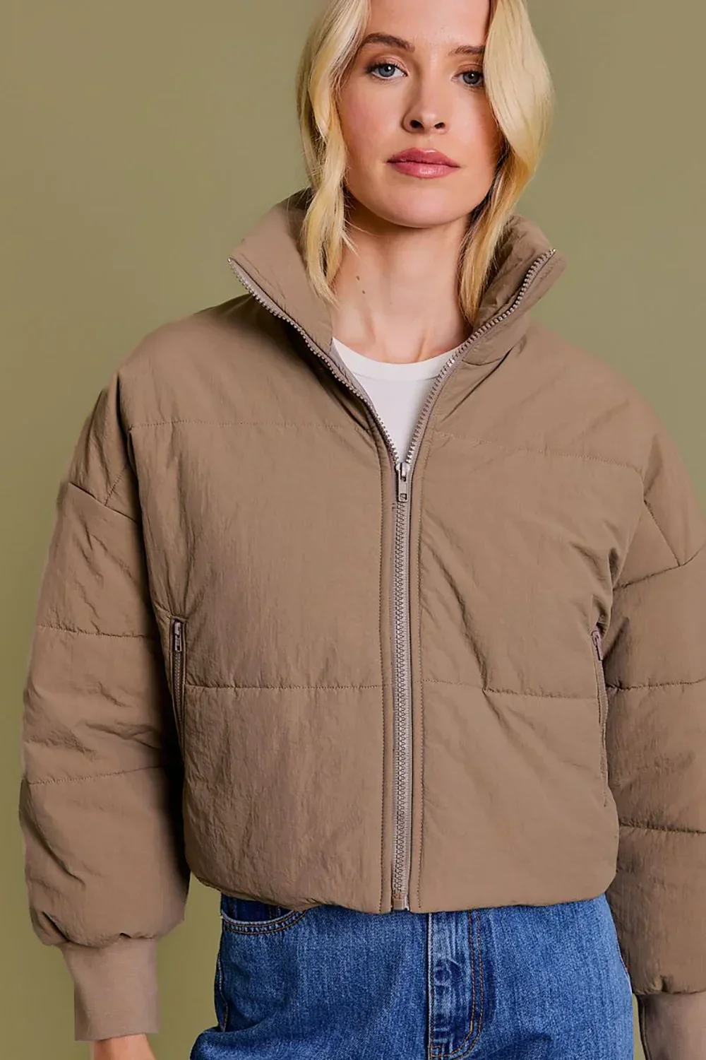 Quilted Puffer Stand Collar Zipper Pockets Cropped Bomber Jacket