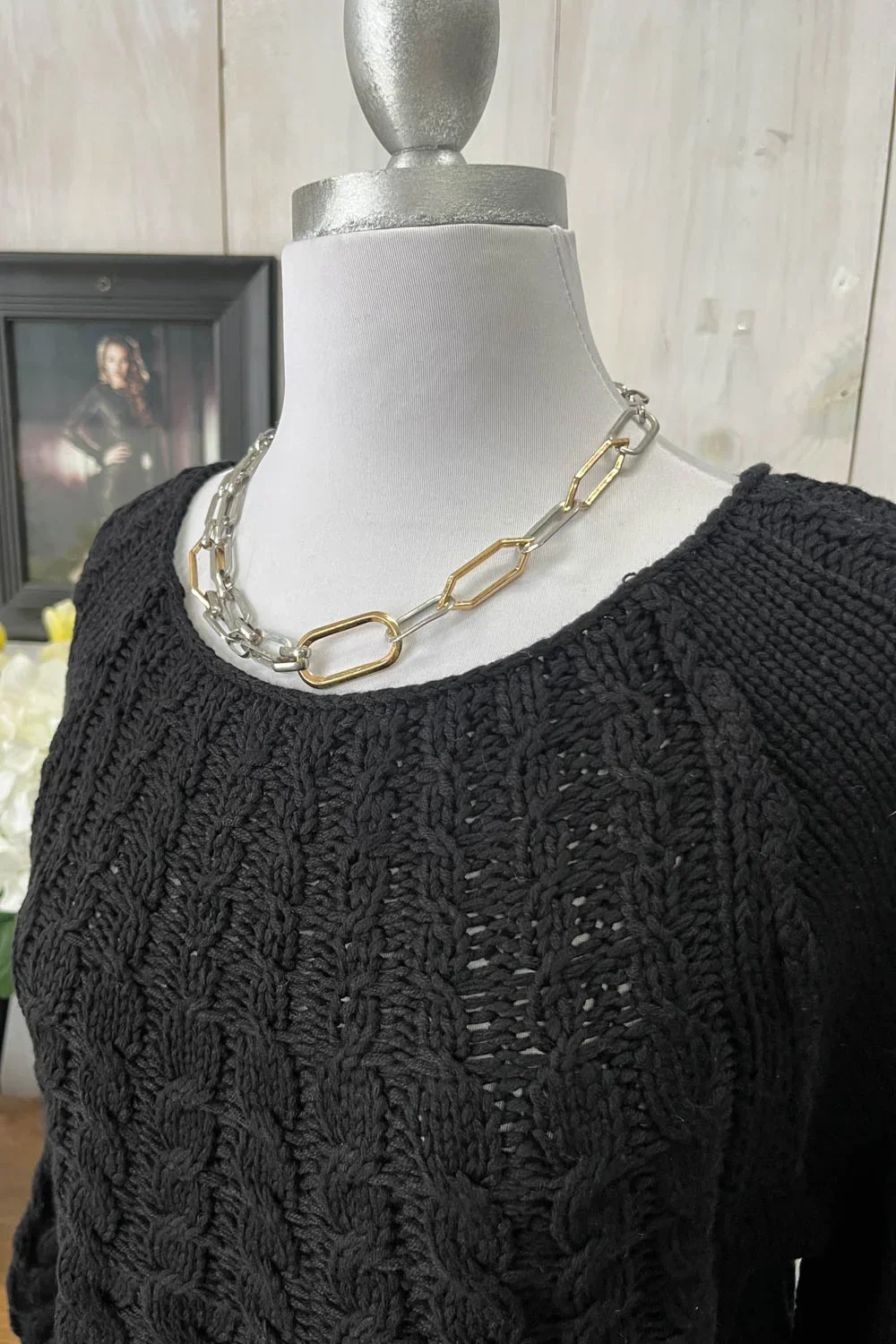 Cable Knit Long Sleeve Scoop Neck Sweater