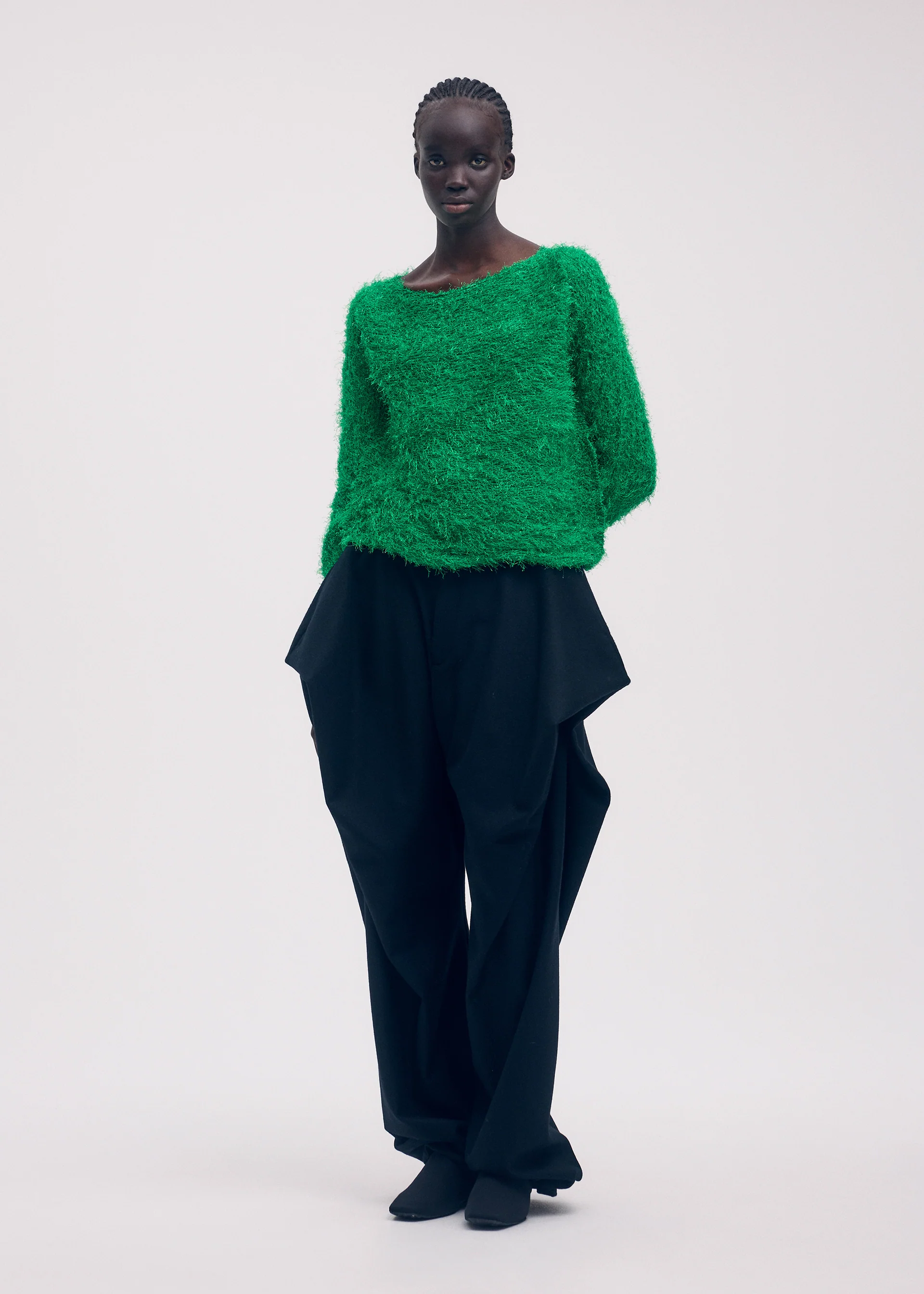 SHIFTED FUZZY PLEATS