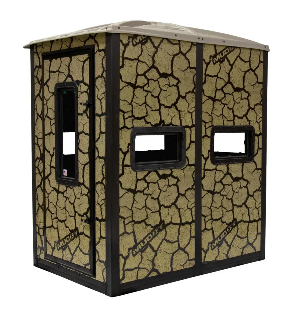 STRIKER STEEL BOX BLIND