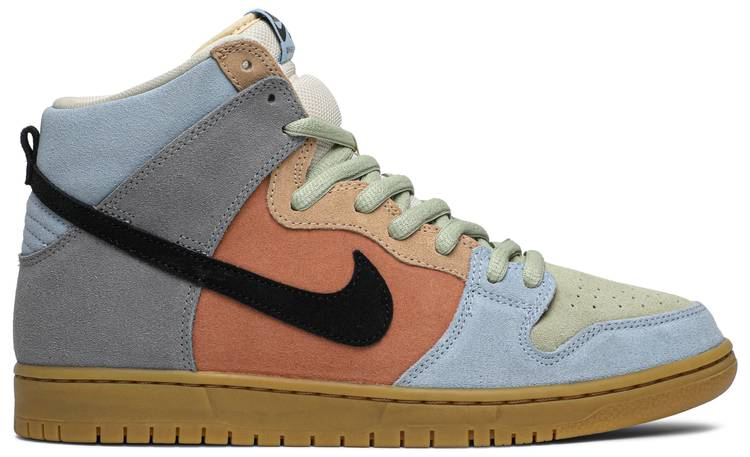 Dunk High Pro SB ‘Spectrum’ CN8345-001