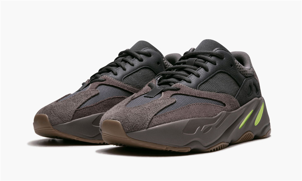 Yeezy Boost 700 Sports Shoes Mauve – EE9614