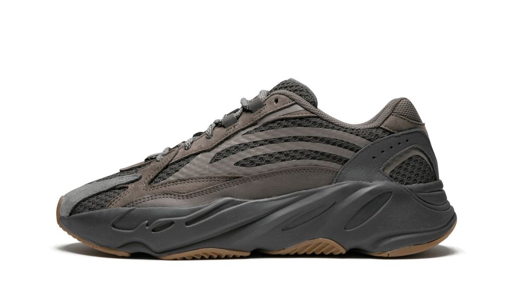 Yeezy Boost 700 V2 Sports Shoes Geode – EG6860
