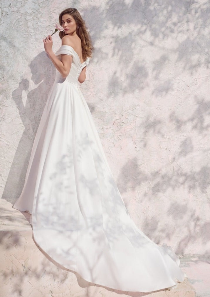 Maggie Sottero Ekaterina Wedding Dress
