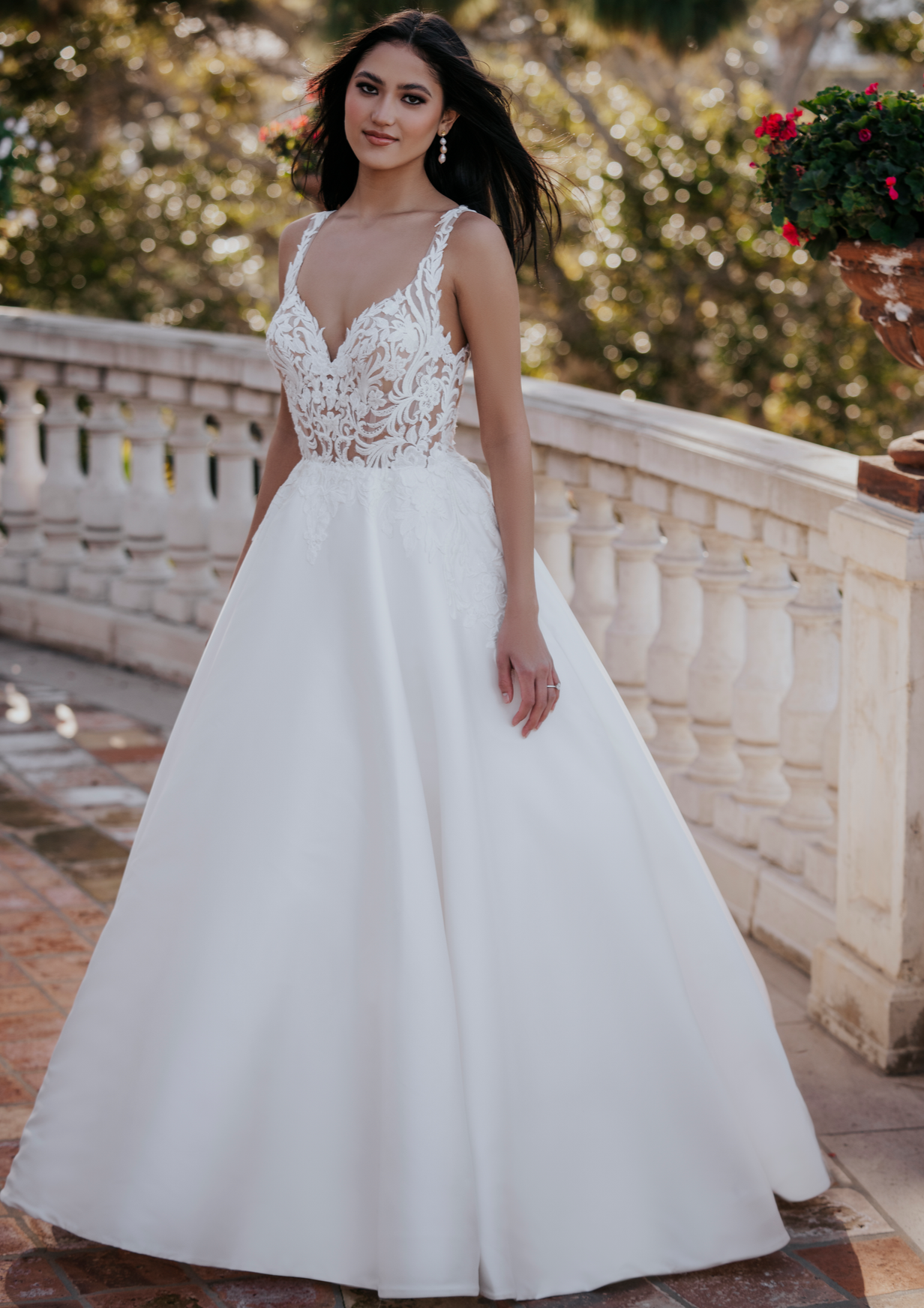 Allure Romance R3652 Wedding Dress