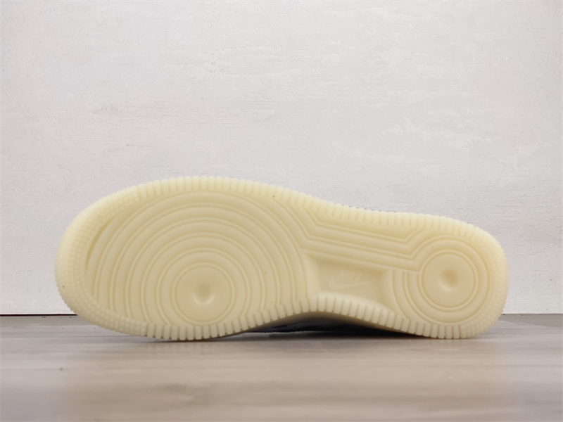 Nike Air Force 1 Low '07 QS Purple Skeleton Halloween CU8067-500