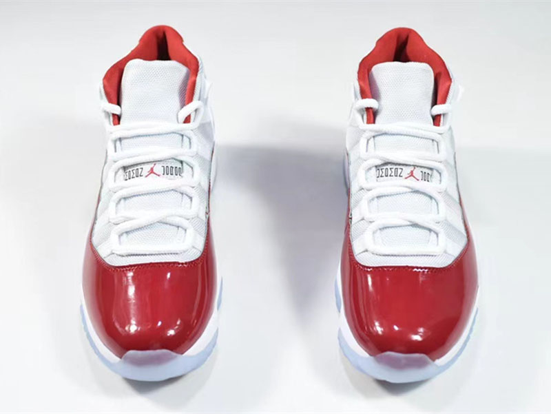 Air Jordan 11 RetroCherry (2022) CT8012-116