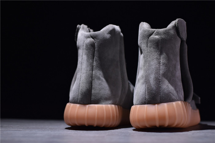 Adidas Yeezy 750 Boost Light Grey Gum Glow Dark BB1840
