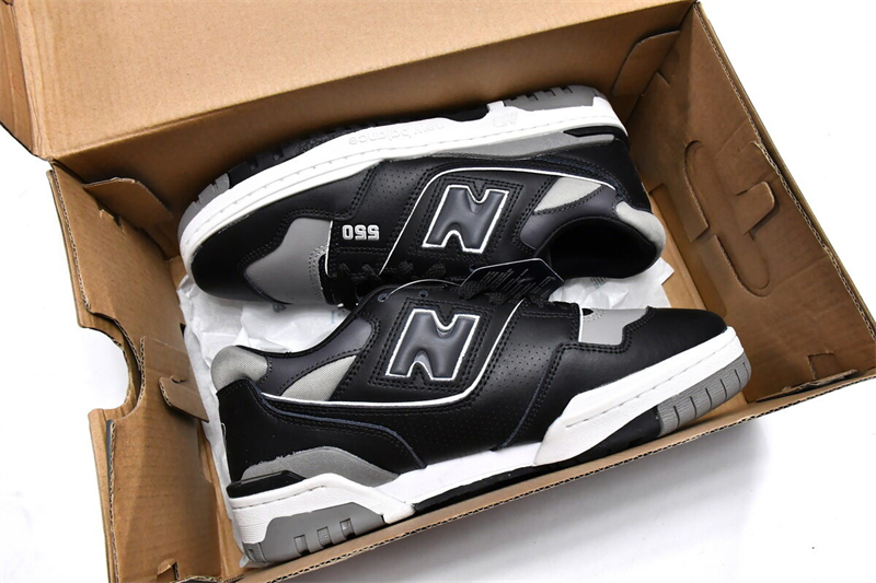 Get New Balance 550 Grey Black BB550SR1