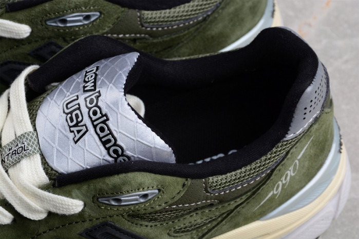 JJJJound x New Balance 990V3